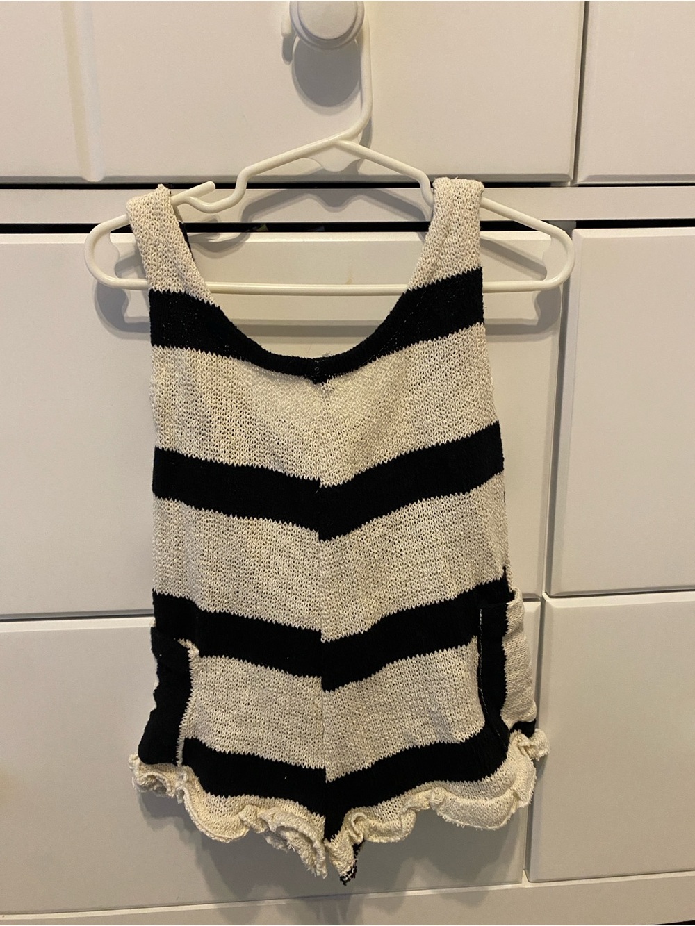Zara Cream and Black Striped Knit Romper / Size 2-3Y / VGUC